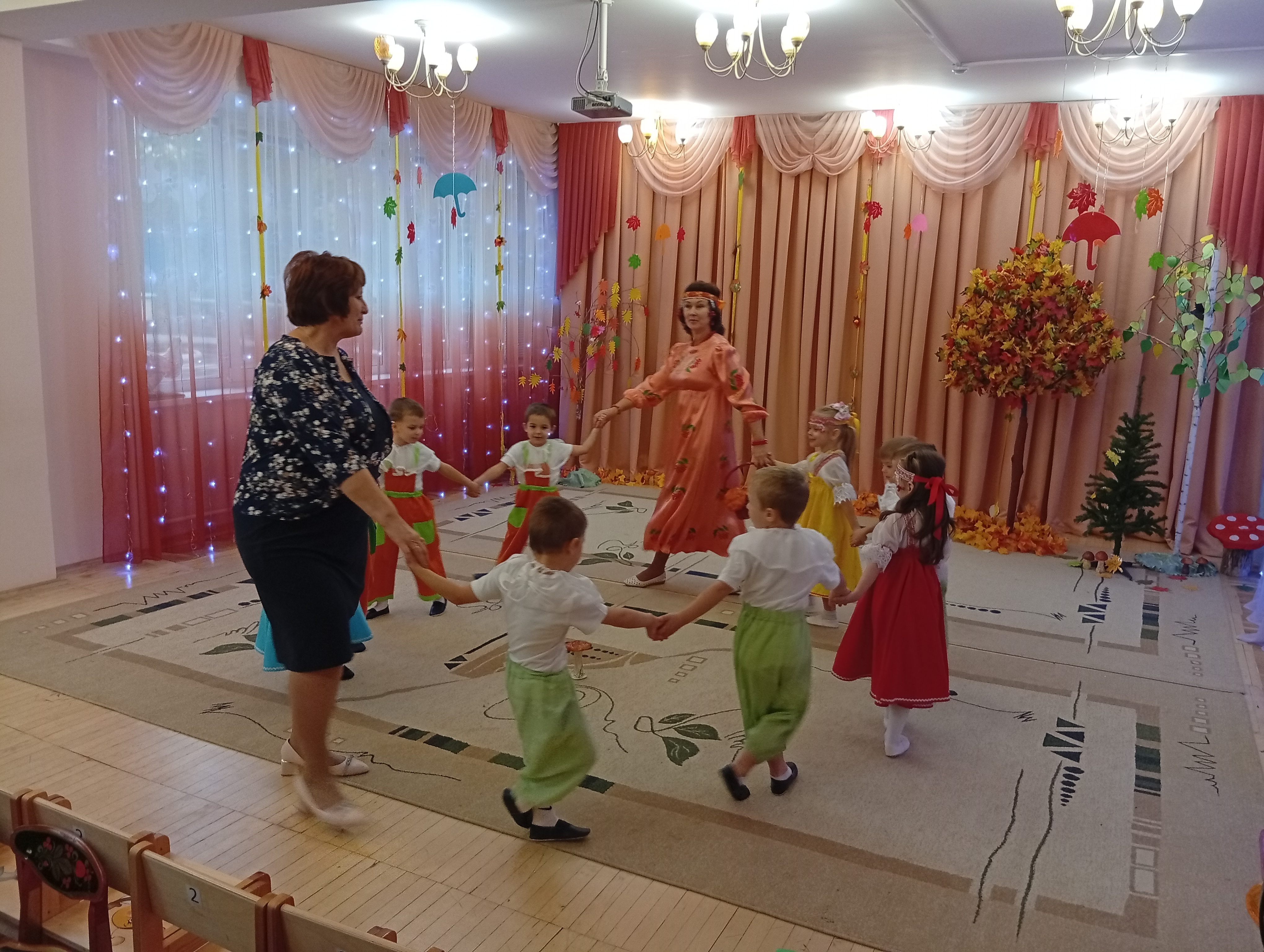 Праздник осени Праздник осени.